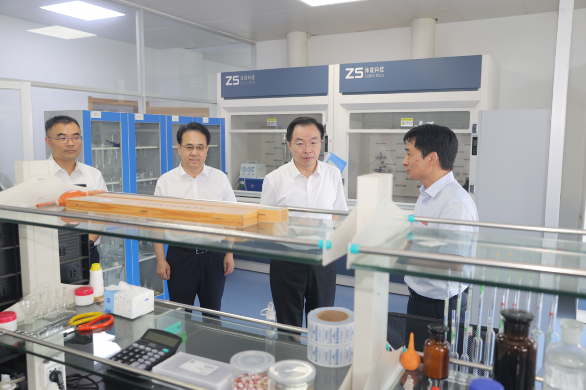 市长考察3